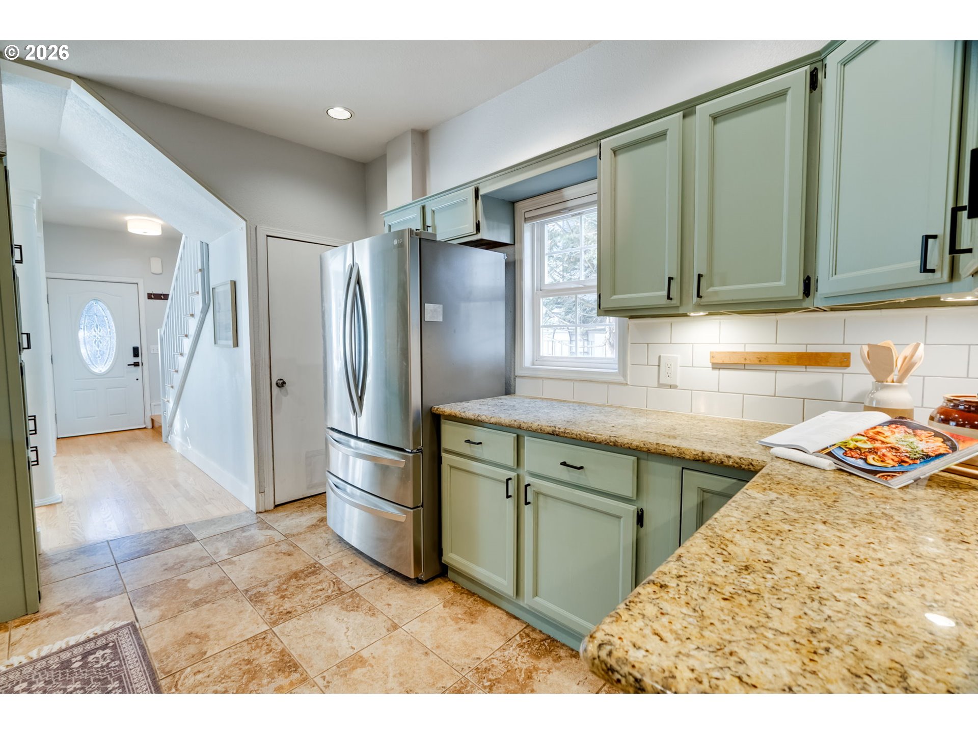 223 Southwest Whitaker Street Portland, OR 97239 - Photo 10 of 35