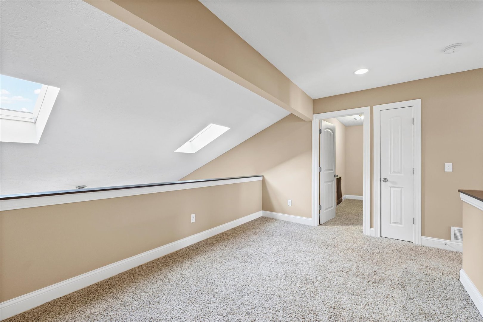 2521 Pembrook Point Champaign, IL 61821 - Photo 20 of 31 a view of an empty room with a window