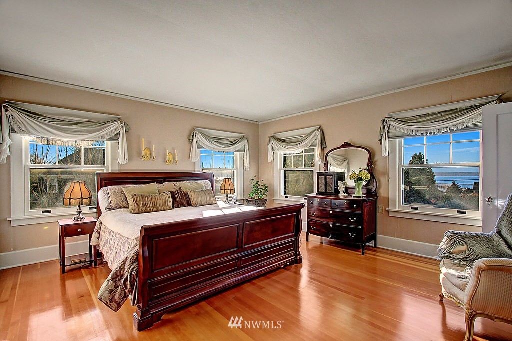 1232 Rucker Avenue Everett, WA 98201 - Photo 15 of 25