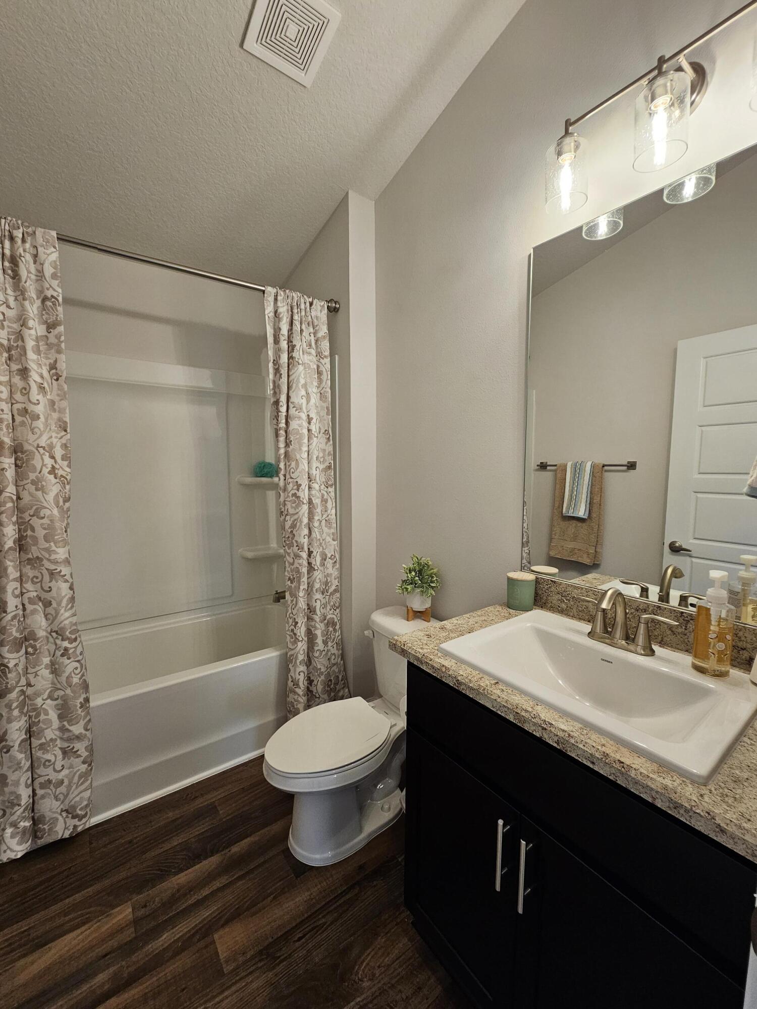 201 Olin Road Palm Bay, FL 32908 - Photo 12 of 25 20240320_092727