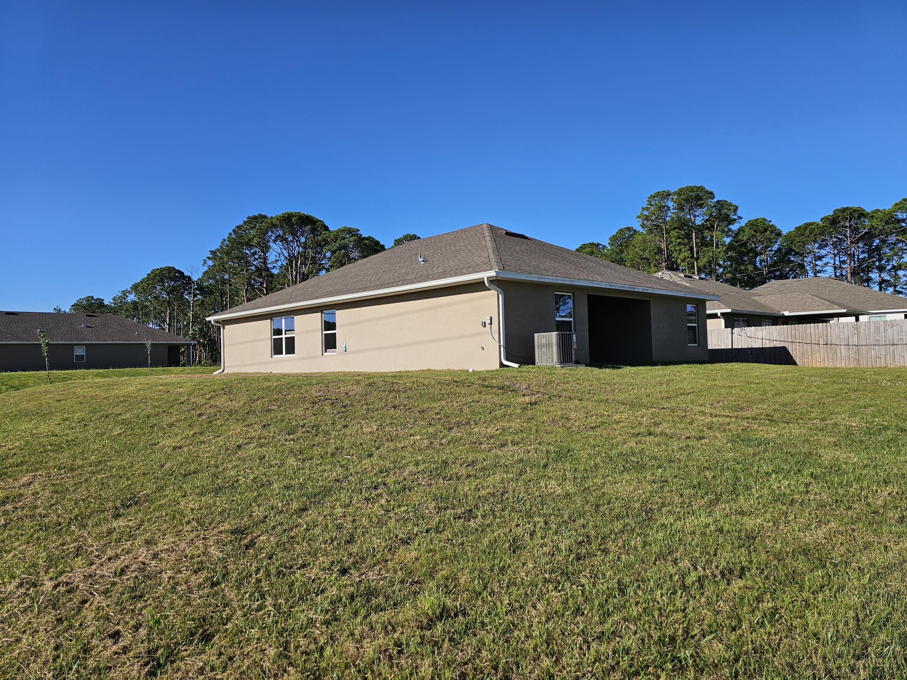 201 Olin Road Palm Bay, FL 32908 - Photo 23 of 25 20240320_093755