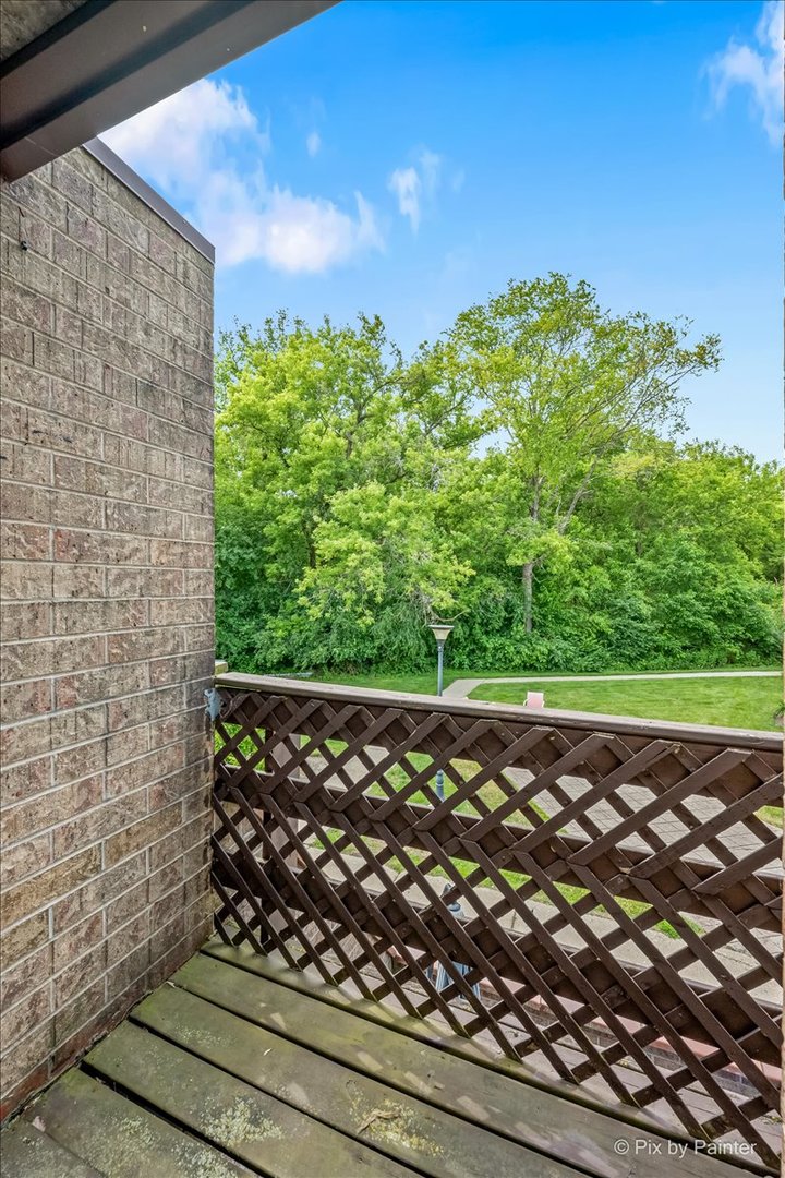 509 Kenneth Circle Elgin, IL 60120 - Photo 7 of 21