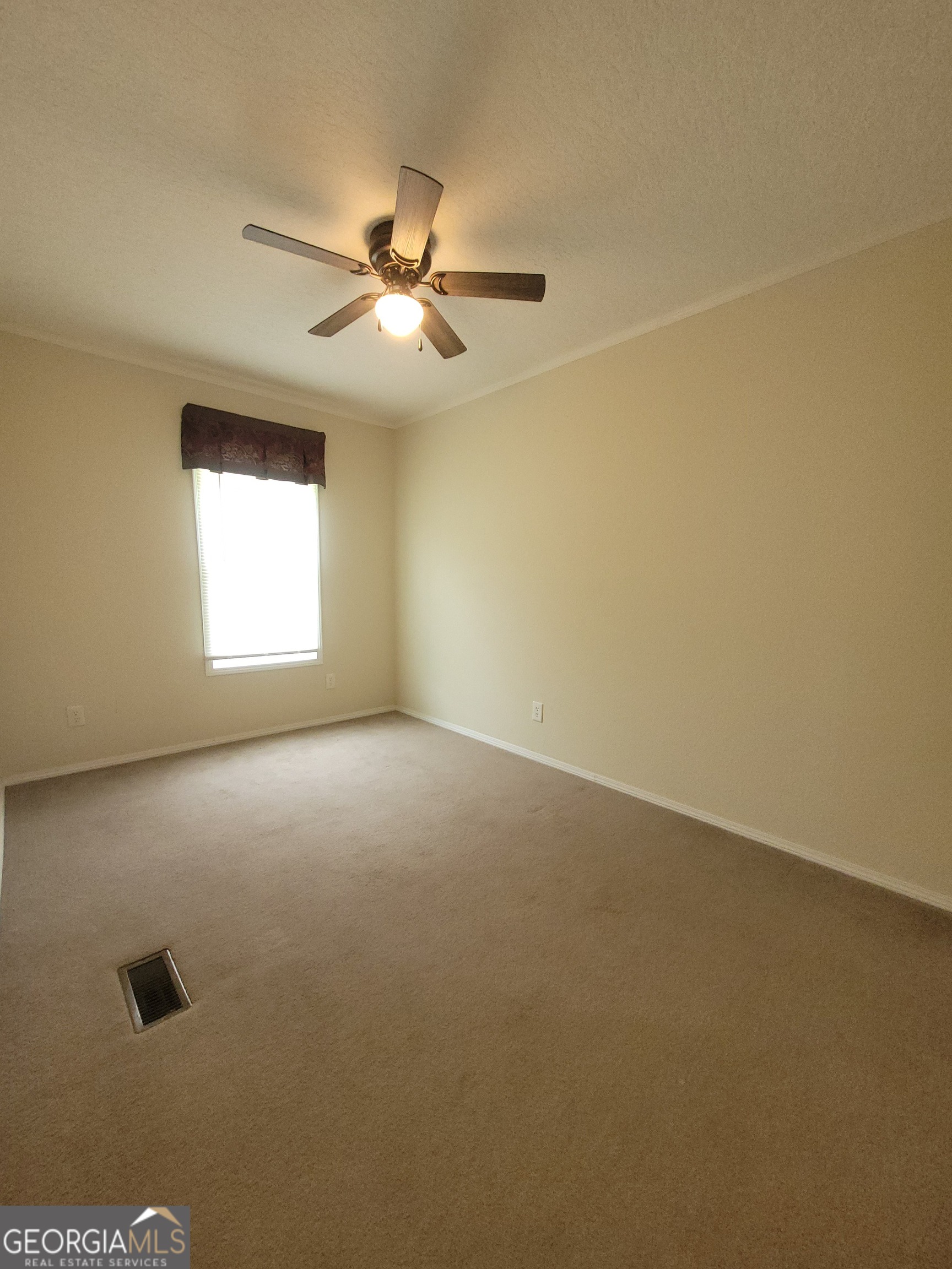 192 Cody Road Roanoke, AL 36274 - Photo 13 of 18