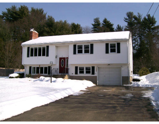 6 Bourne Road Easton, MA 02356 - Photo 1 of 18 Gallery Image 1
