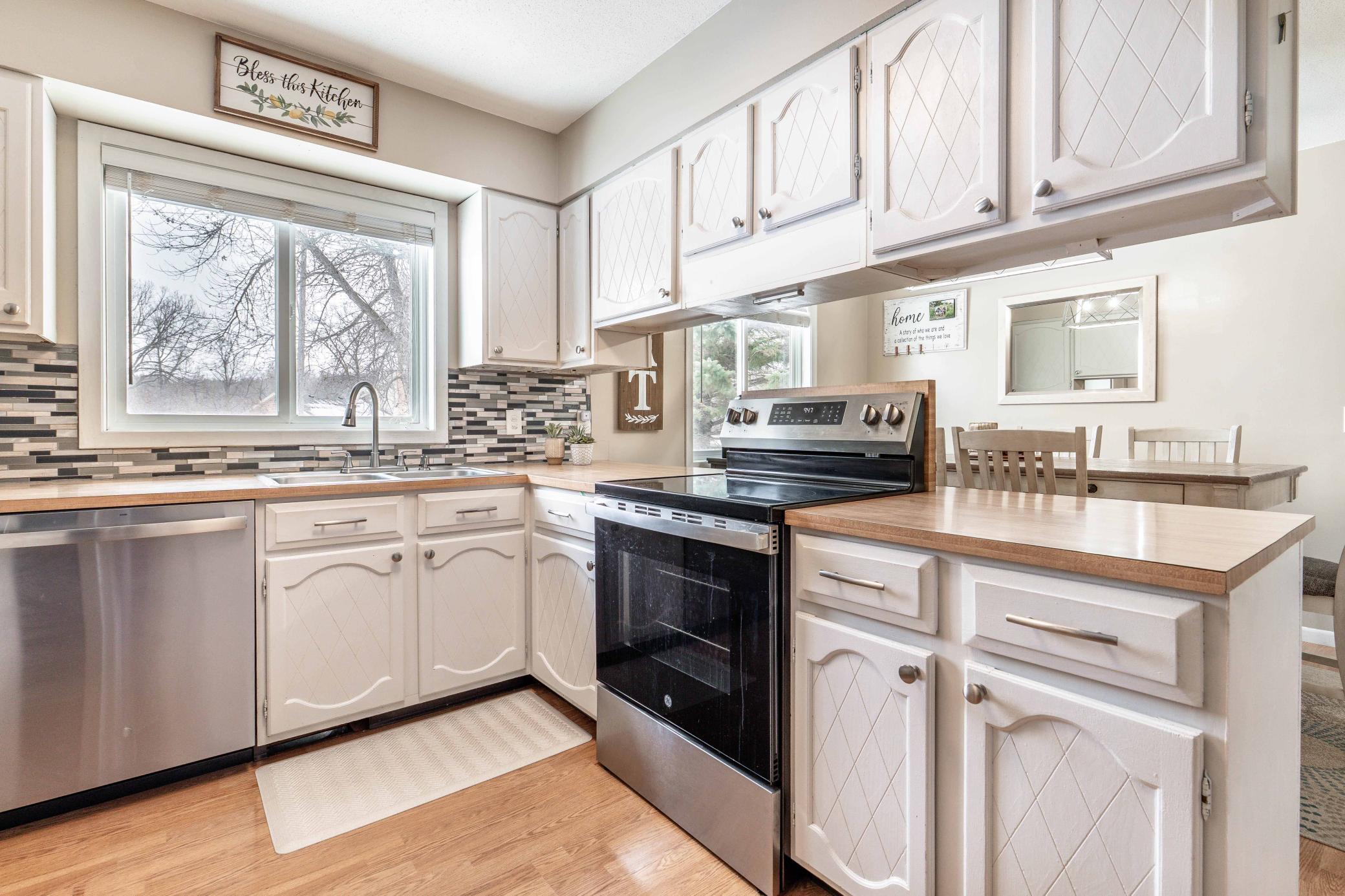 1224 Lenore Way Fergus Falls, MN 56537 - Photo 10 of 55