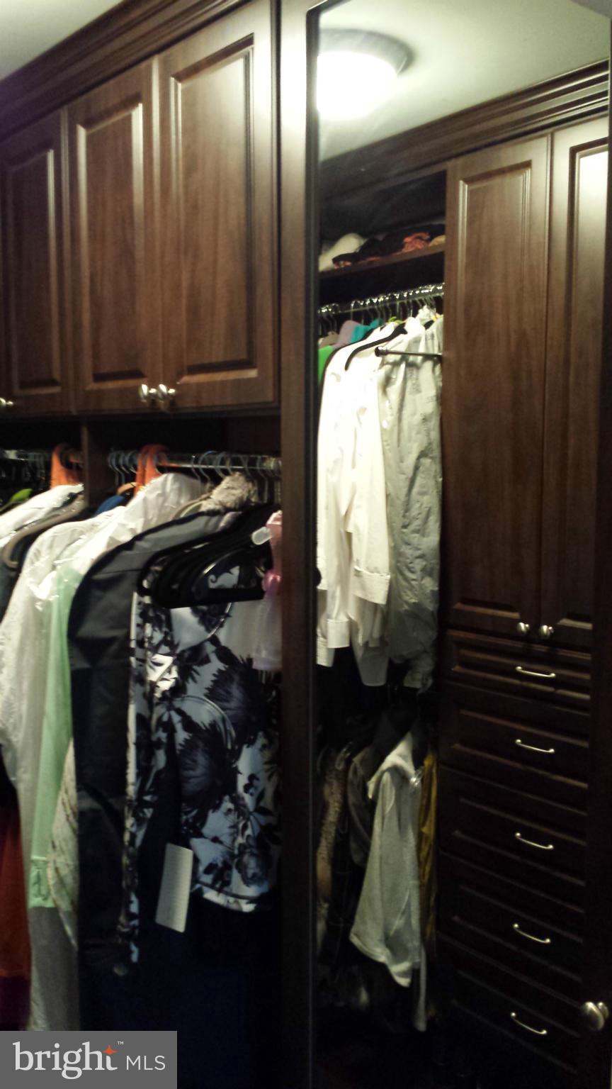 2425 L Street Northwest, Unit 211 Washington, DC 20037 - Photo 5 of 8 Interior (General)