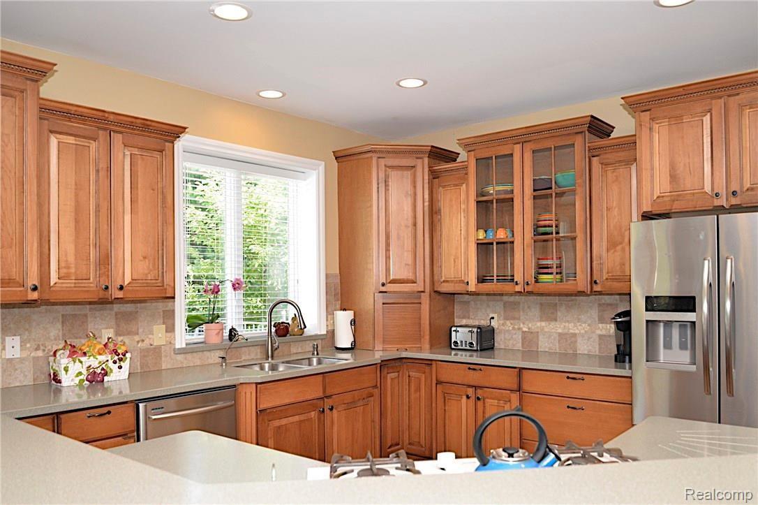 2475 Sundance Ridge Howell, MI 48843 - Photo 19 of 67 DSC_9262.jpg