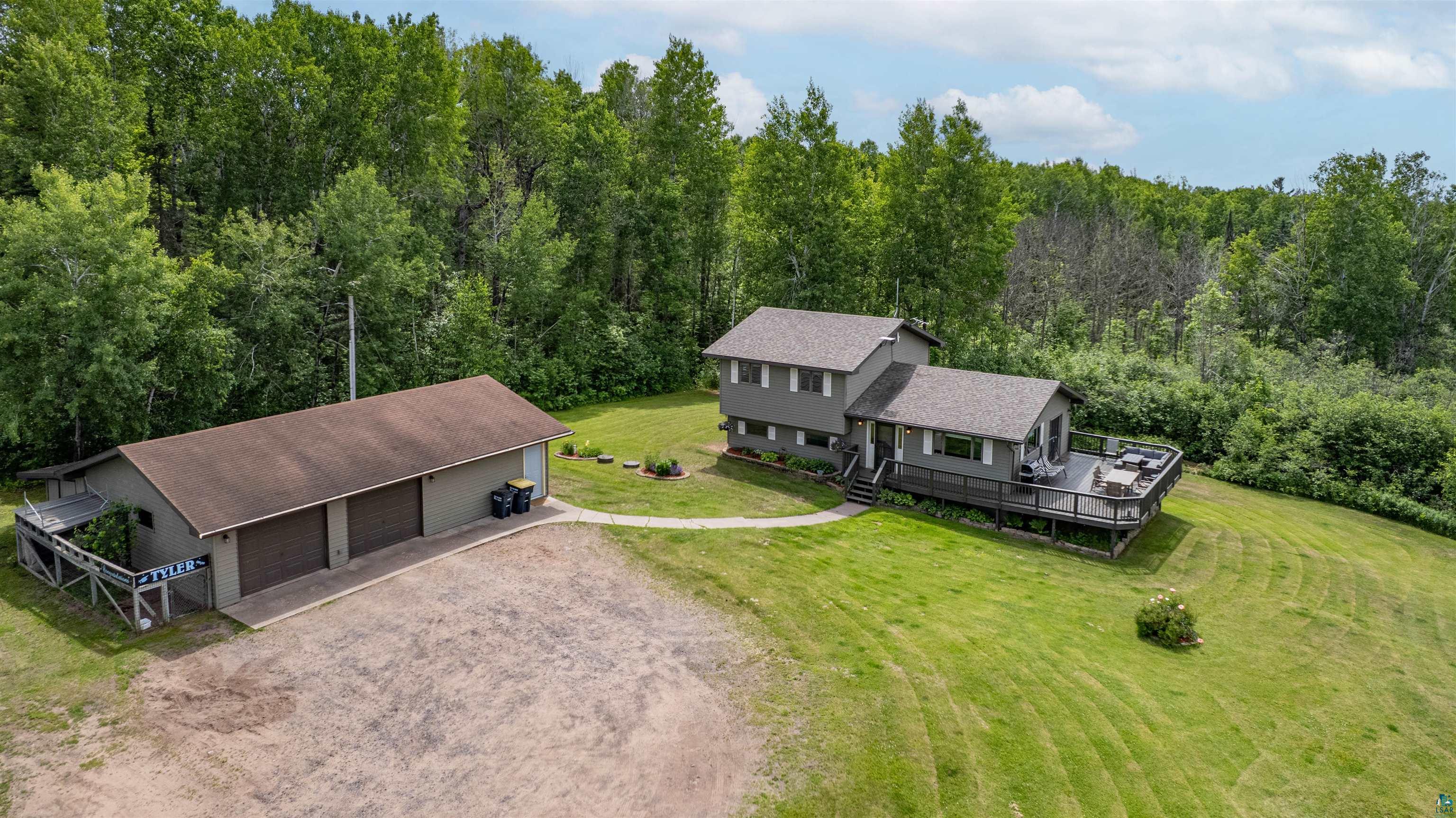 6381 Allen Road Foxboro, WI 54836 - Photo 3 of 45