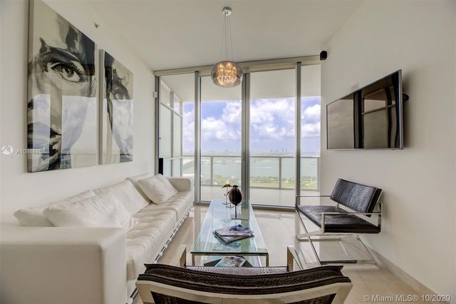 $540,000 | 1100 Biscayne Boulevard, Unit 2403, Miami, FL 33132