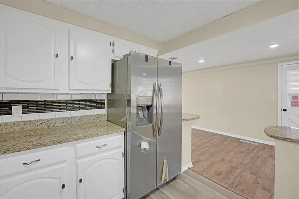 $274,900 | 2404 Albert Lee Avenue, Sedalia, MO 65301