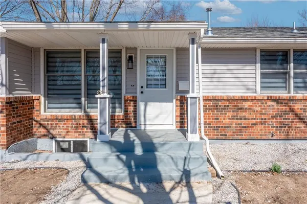 $274,900 | 2404 Albert Lee Avenue, Sedalia, MO 65301