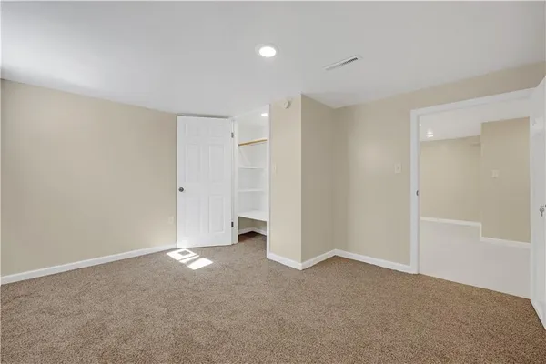 $274,900 | 2404 Albert Lee Avenue, Sedalia, MO 65301