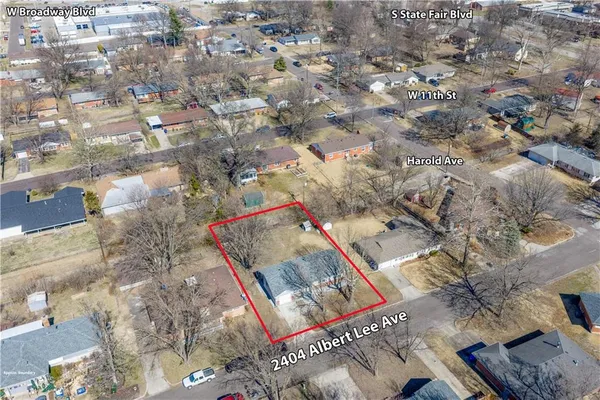 $274,900 | 2404 Albert Lee Avenue, Sedalia, MO 65301
