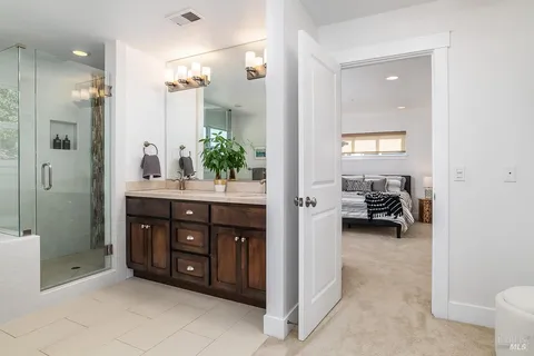 $1,849,000 | 11 Zandra Place, Novato, CA 94945