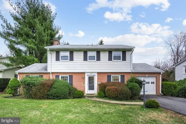 $5,200 | 6536 Divine Street, McLean, VA 22101