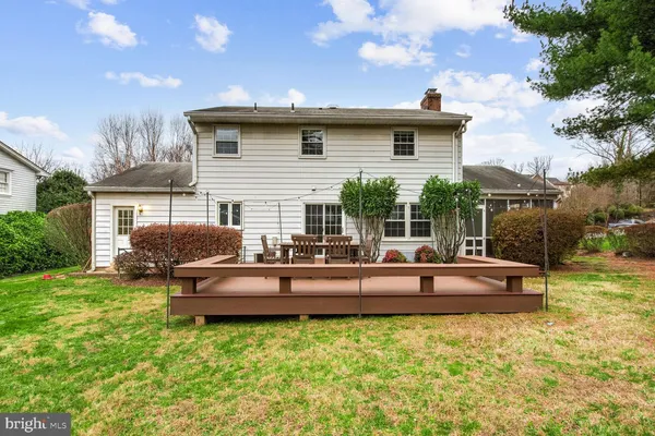 $5,200 | 6536 Divine Street, McLean, VA 22101
