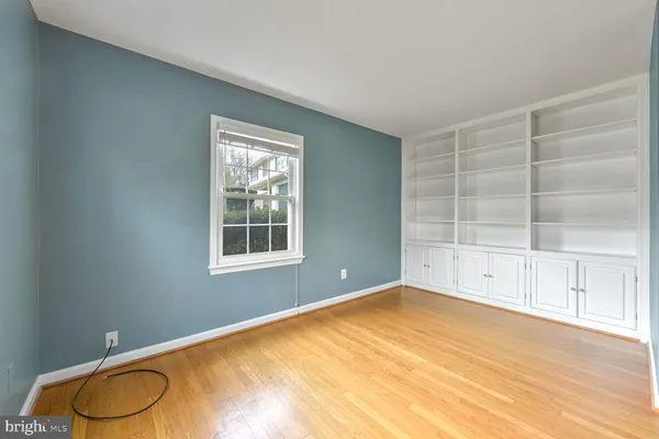 $5,200 | 6536 Divine Street, McLean, VA 22101