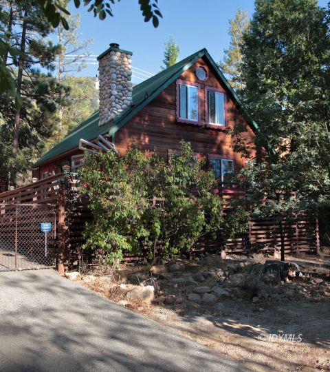25460 Rimrock Road Idyllwild, CA 92549 - Photo 32 of 50 Forested setting