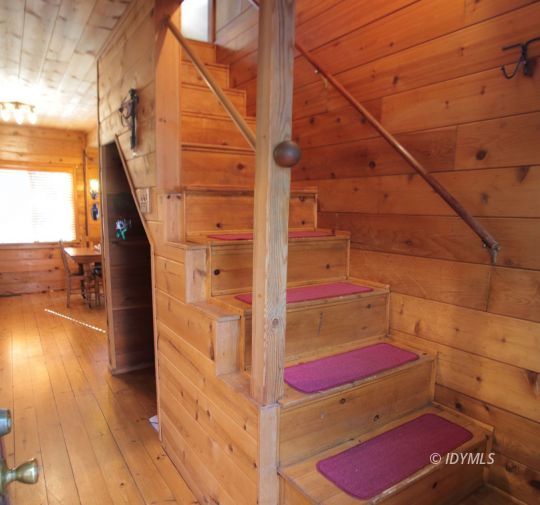 25460 Rimrock Road Idyllwild, CA 92549 - Photo 37 of 50 Fine crafstmanship