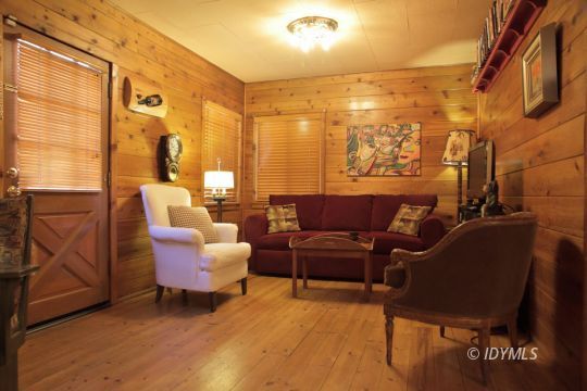 25460 Rimrock Road Idyllwild, CA 92549 - Photo 44 of 50 Cozy conversation room