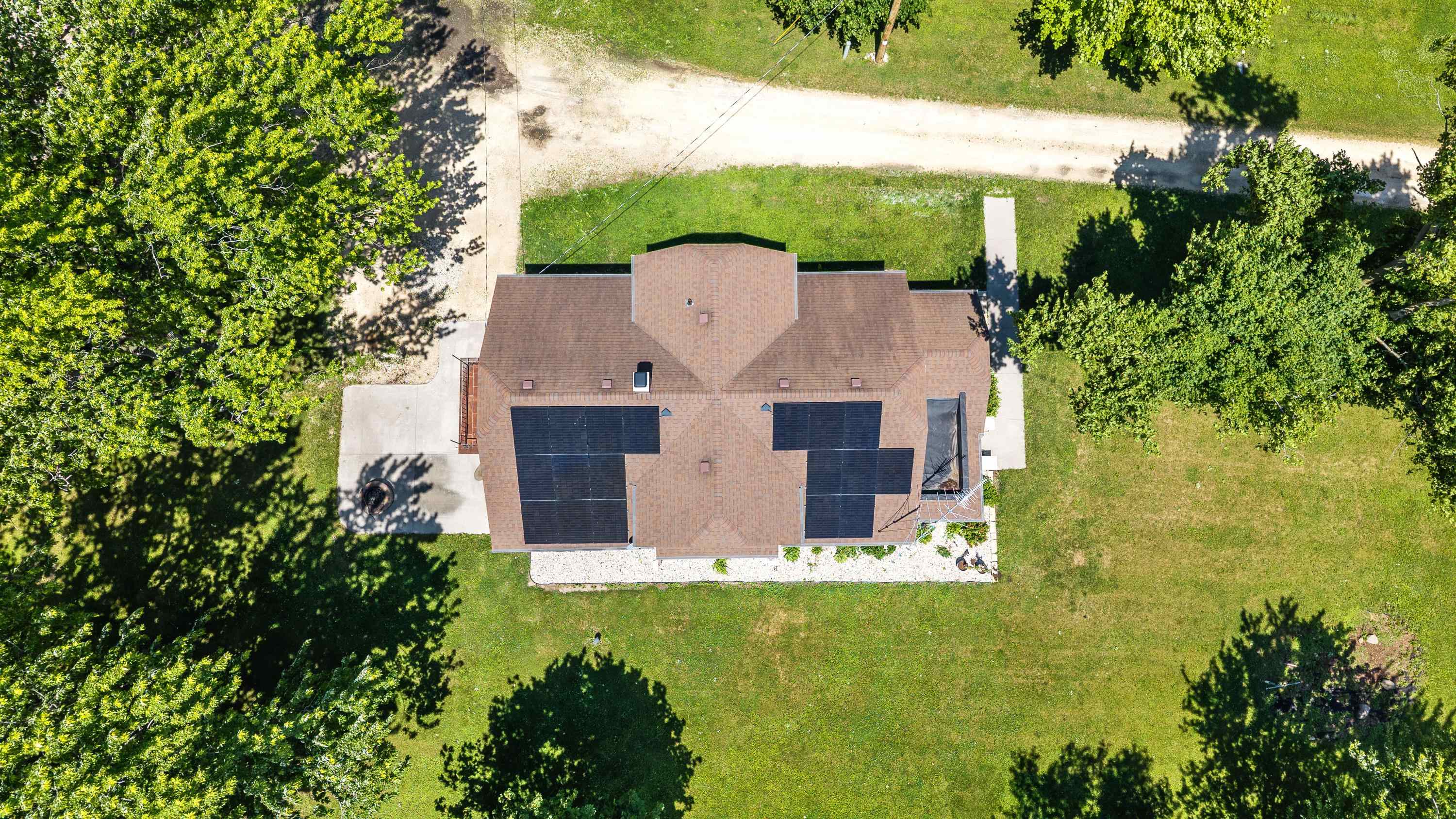 N4779 Highway 67 Iron Ridge, WI 53035 - Photo 36 of 40