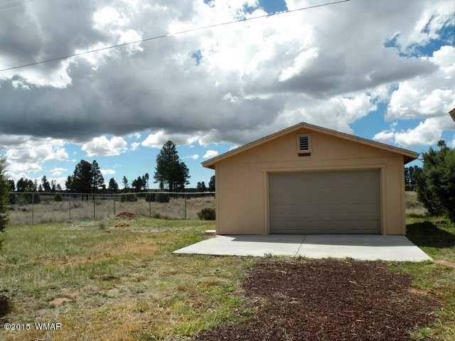 2243 Page Drive Overgaard, AZ 85933 - Photo 12 of 14
