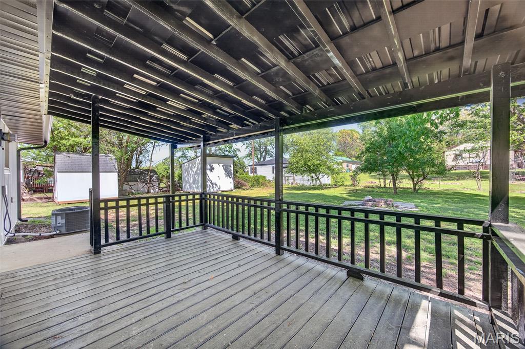 1432 Ronald Road Lebanon, MO 65536 - Photo 21 of 35