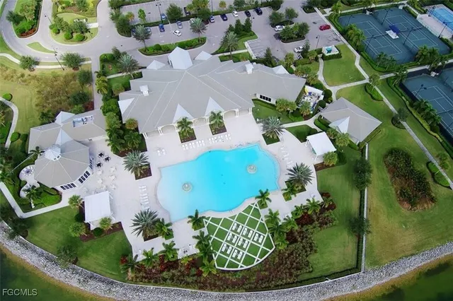 $850,000 | 14001 Hawks Eye Court, Estero, FL 33928