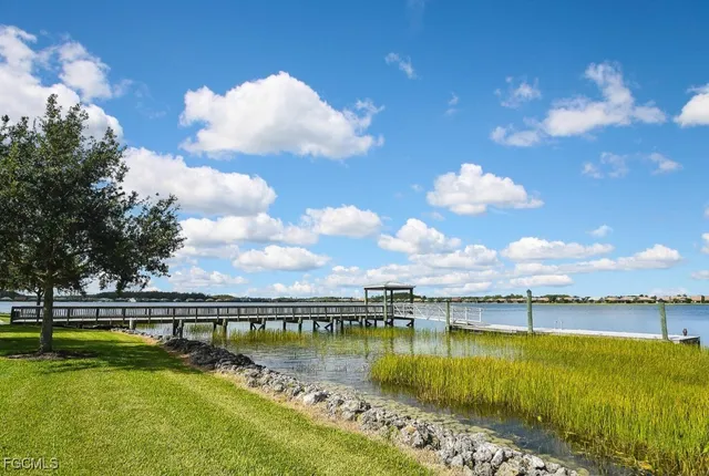 $850,000 | 14001 Hawks Eye Court, Estero, FL 33928