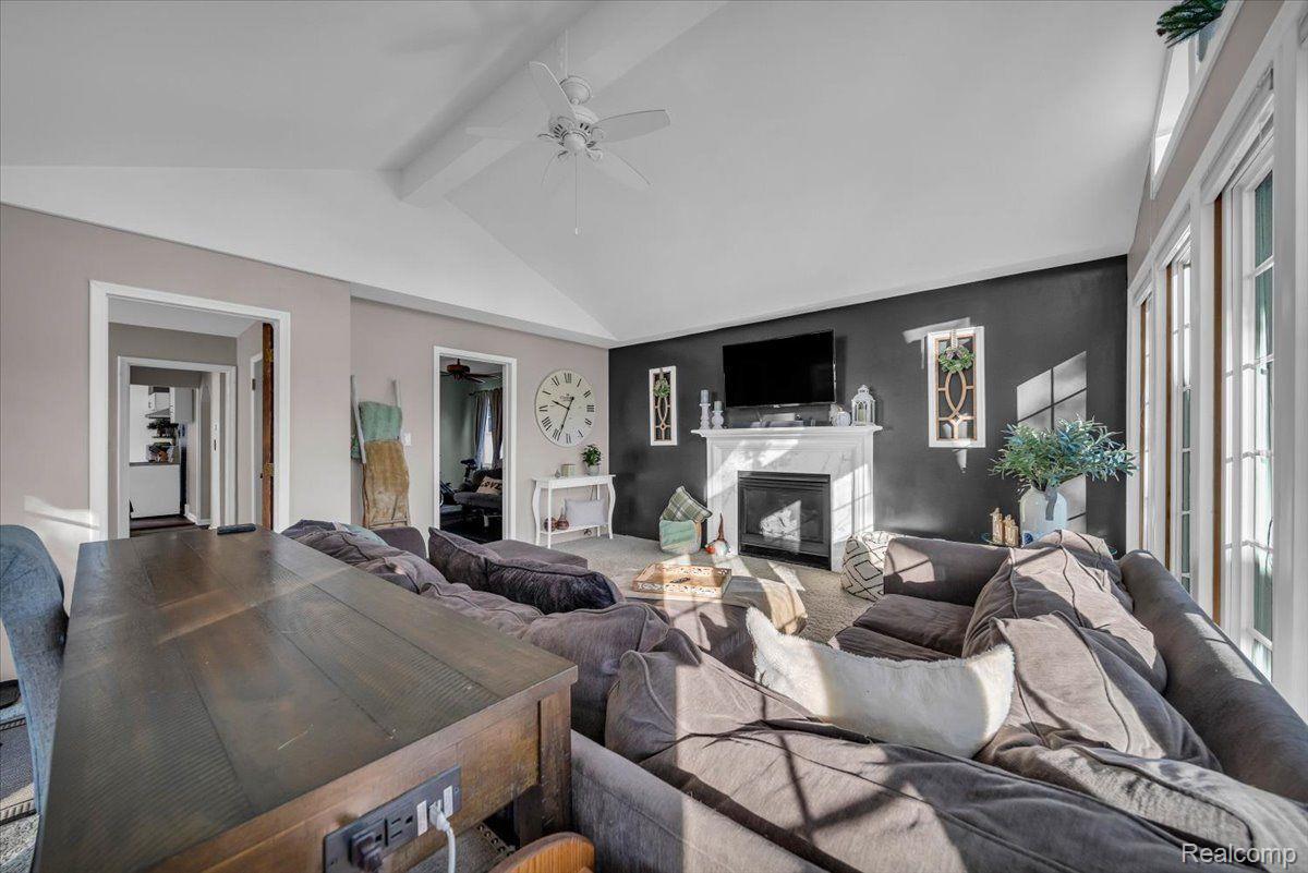 4120 Durham Road Royal Oak, MI 48073 - Photo 3 of 31 Gallery Image 3
