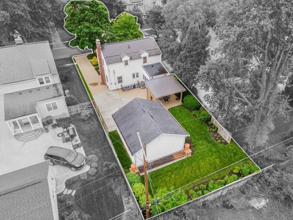 235 Fallis Road Columbus, OH 43214 - Photo 3 of 29