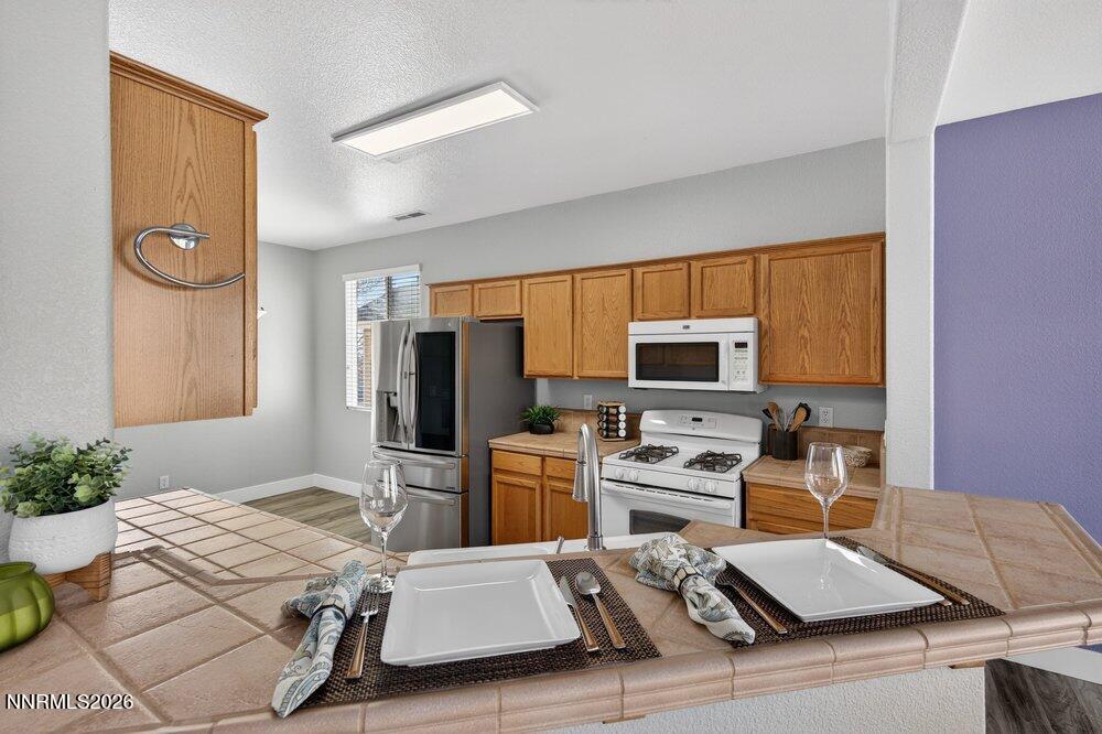 2433 Crestone Drive Reno, NV 89523 - Photo 13 of 45 013_dsc03056_553