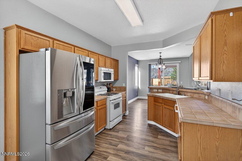 2433 Crestone Drive Reno, NV 89523 - Photo 17 of 45 017_dsc03037_259