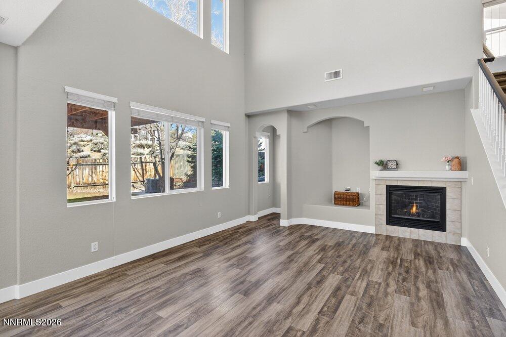2433 Crestone Drive Reno, NV 89523 - Photo 6 of 45 Crestone- Living Room 1