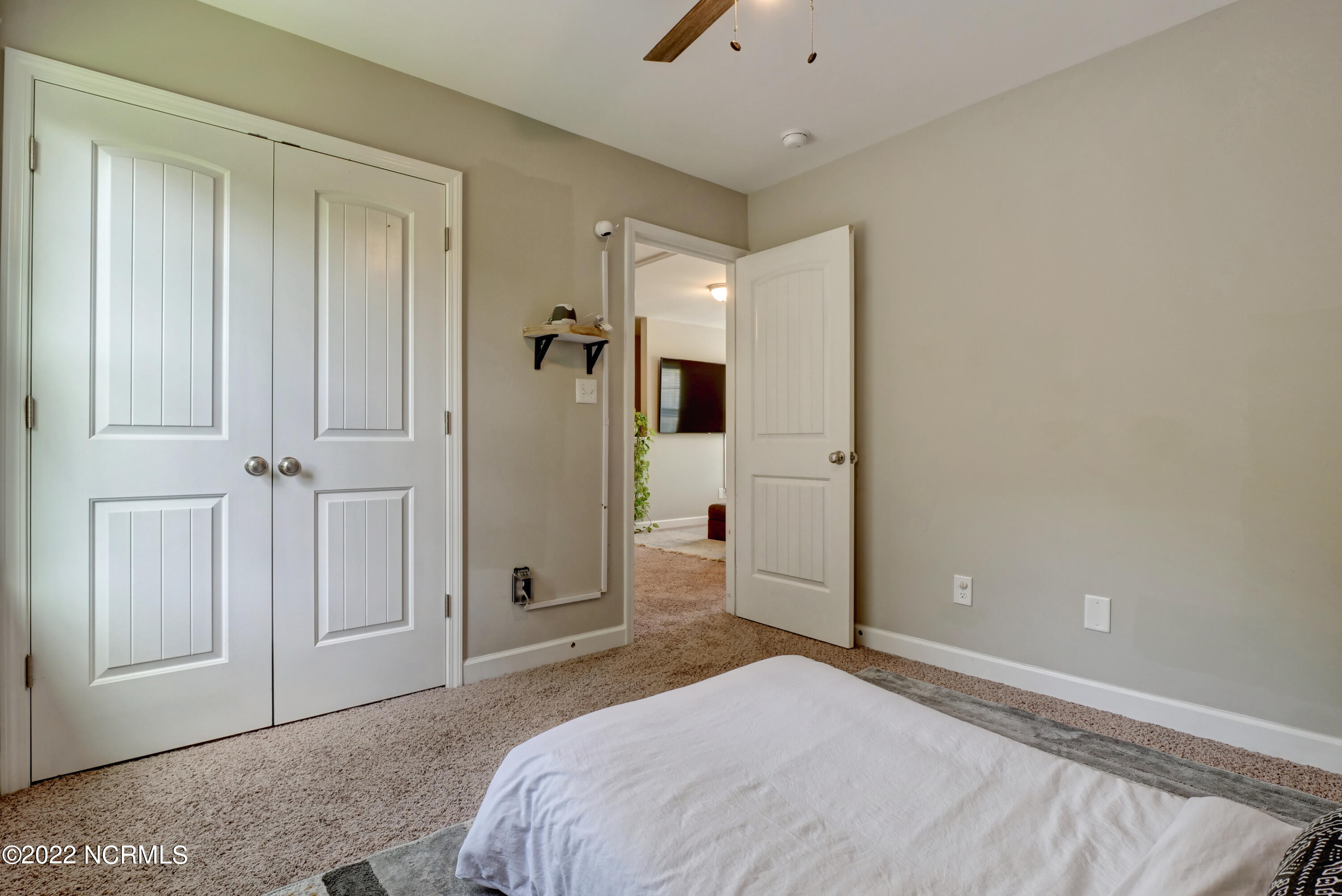 151 Poplar Branch Way Hampstead, NC 28443 - Photo 17 of 37 P8811677_78_79_80_81_82_83