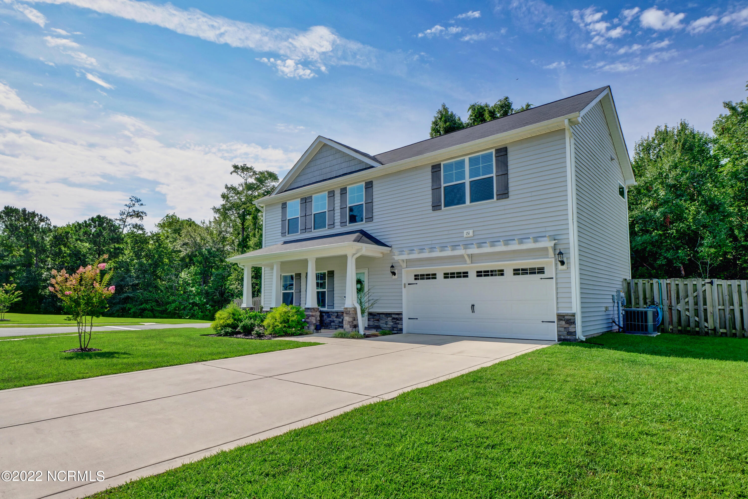 151 Poplar Branch Way Hampstead, NC 28443 - Photo 3 of 37 P8811511_2_3_4_5_6_7