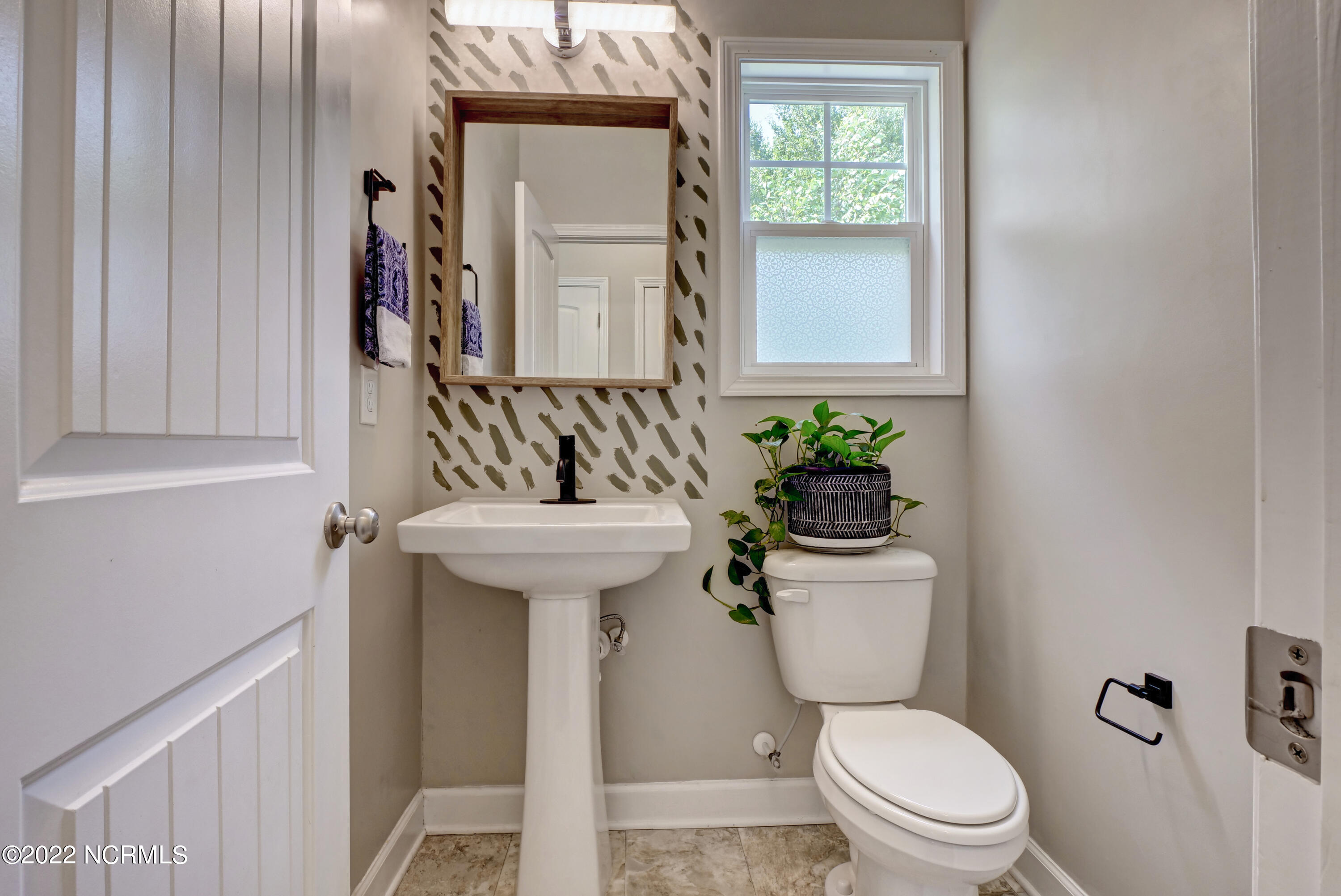 151 Poplar Branch Way Hampstead, NC 28443 - Photo 10 of 37 P8811593_4_5_6_7_8_9