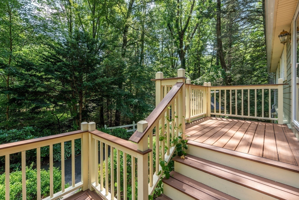 39 Whiting Road Oxford, MA 01540 - Photo 35 of 39