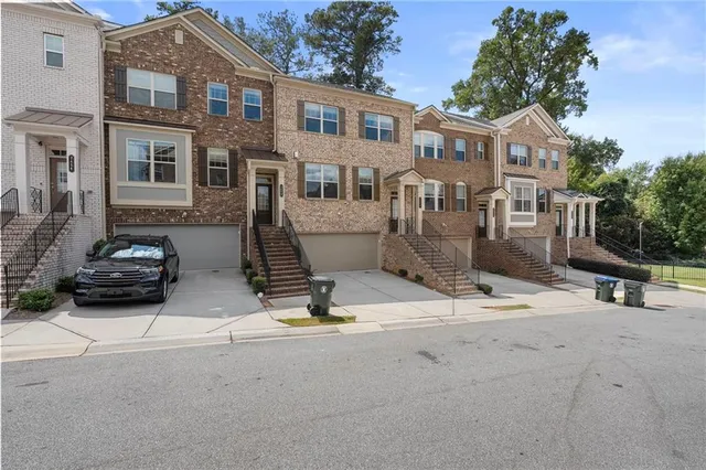 $3,350 | 2460 Georgetown Avenue, Atlanta, GA 30345
