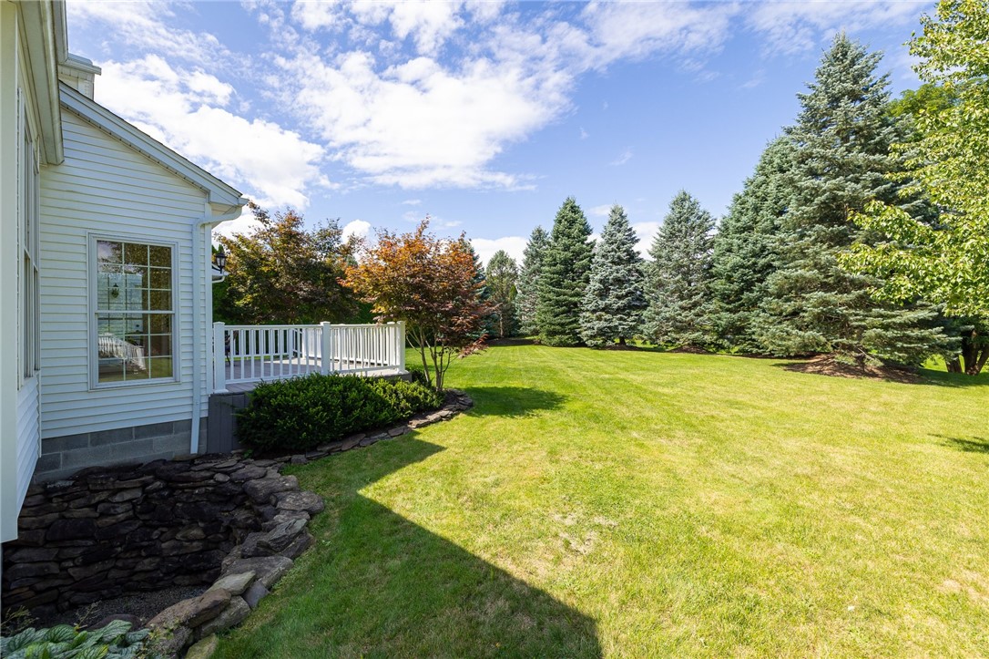 18 Split Rail Rochester, NY 14625 - Photo 36 of 39