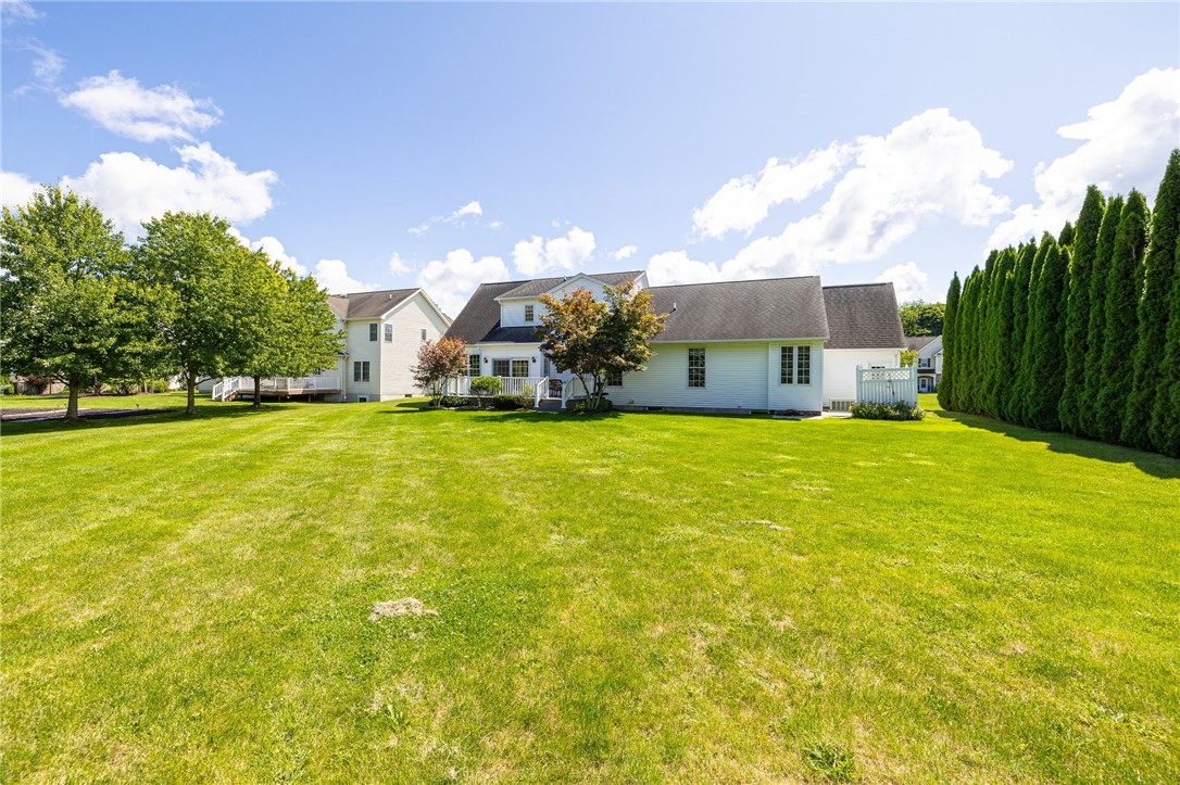 18 Split Rail Rochester, NY 14625 - Photo 38 of 39