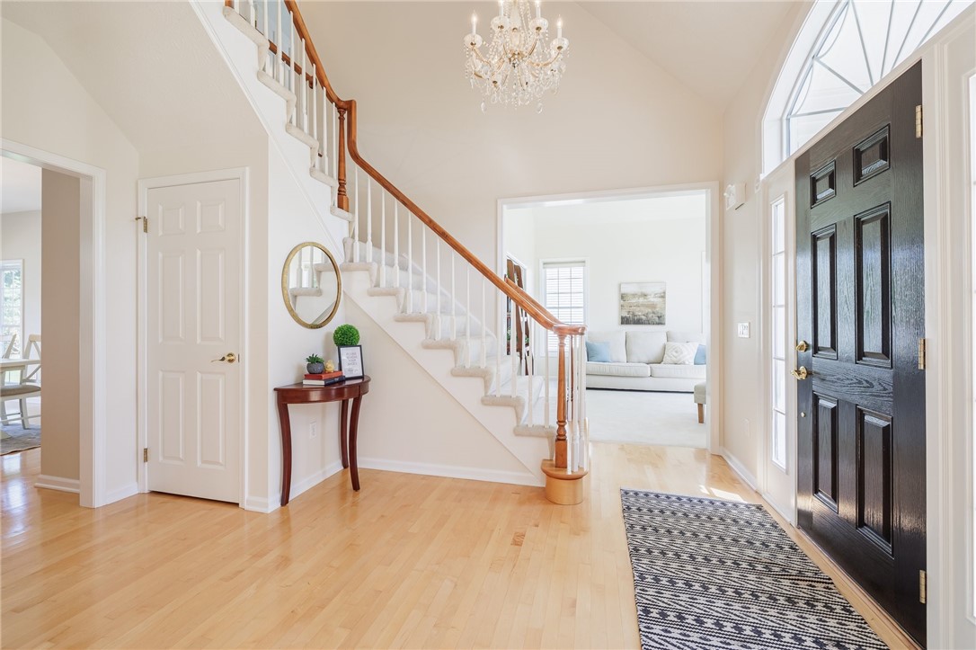 18 Split Rail Rochester, NY 14625 - Photo 4 of 39