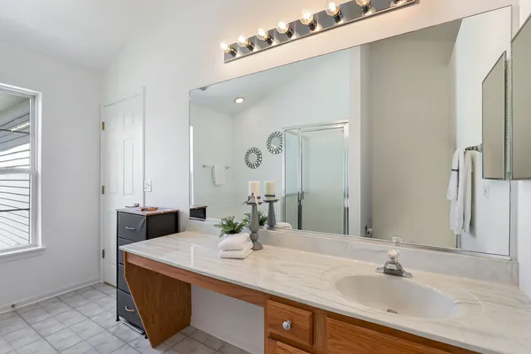 $259,900 | 1431 Doolittle Lane, Grayslake, IL 60030