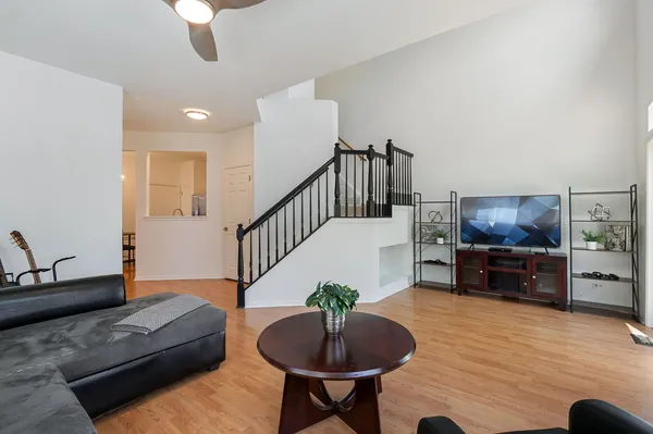 $259,900 | 1431 Doolittle Lane, Grayslake, IL 60030