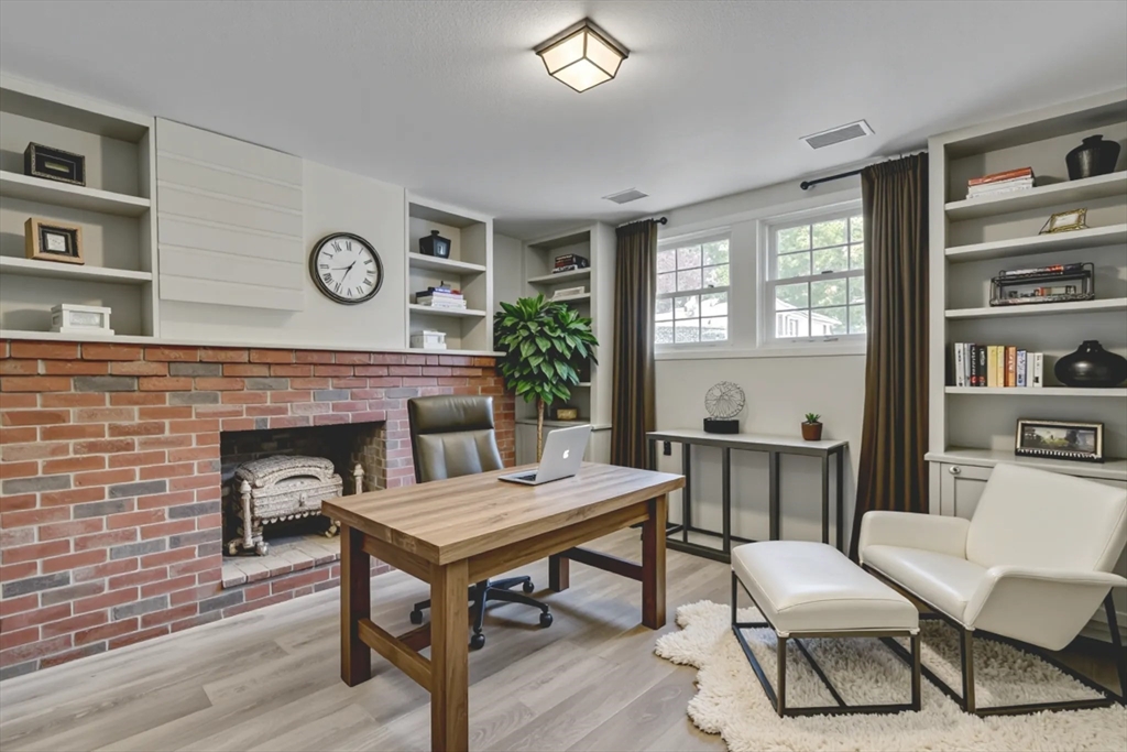 139 Newfield Street Boston, MA 02132 - Photo 26 of 35