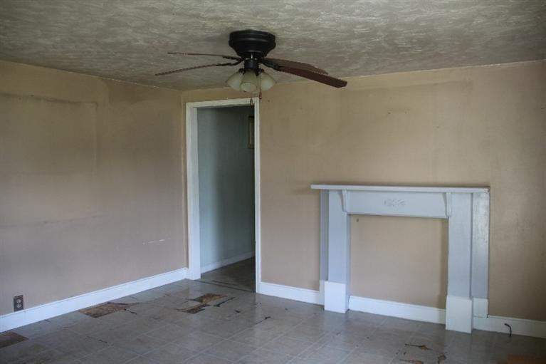109 Spring Street Winchester, KY 40391 - Photo 5 of 7 Photo 5