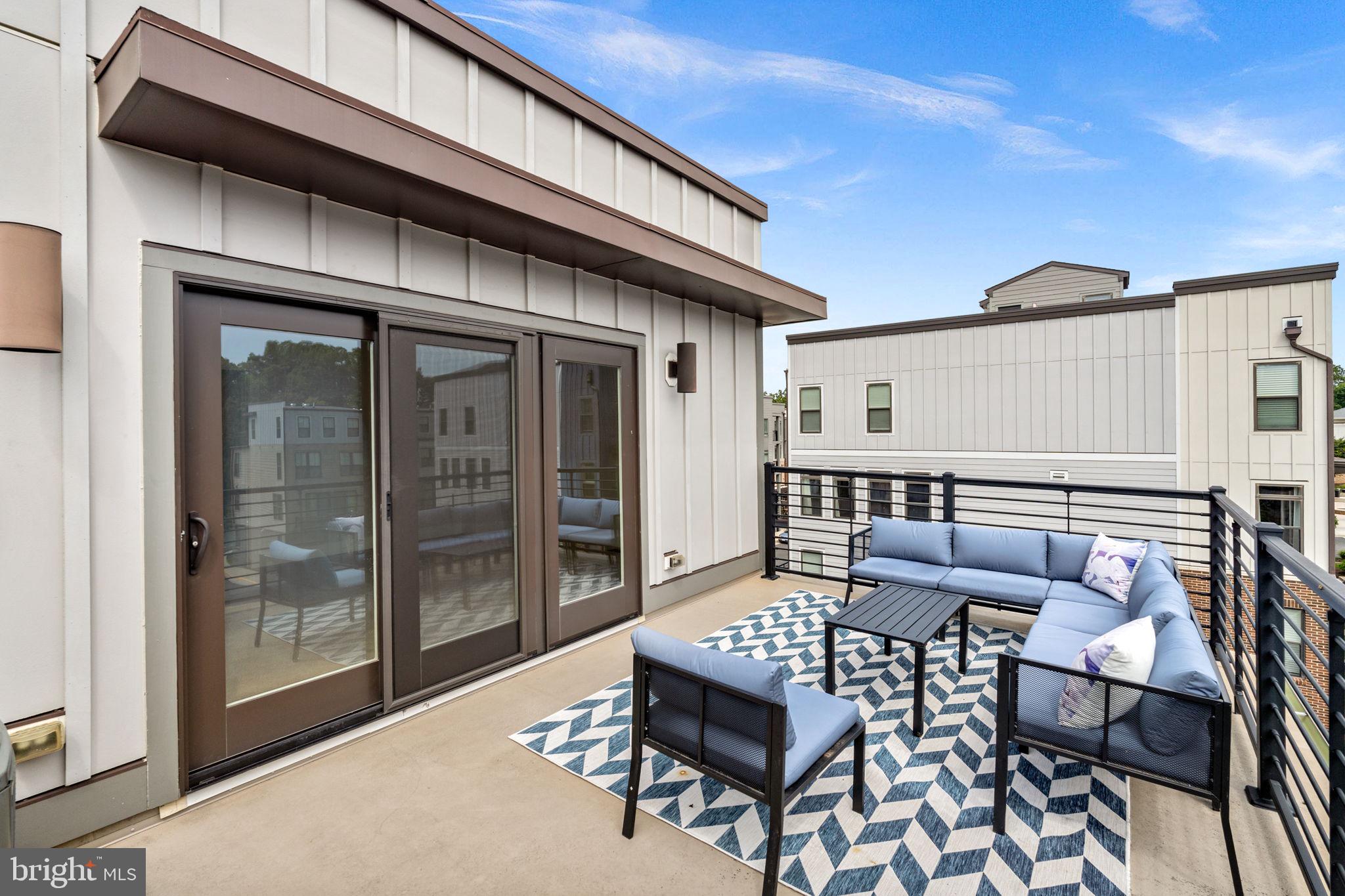 1650 Bandit Loop Reston, VA 20190 - Photo 37 of 52 Relax and enjoy the fresh air
