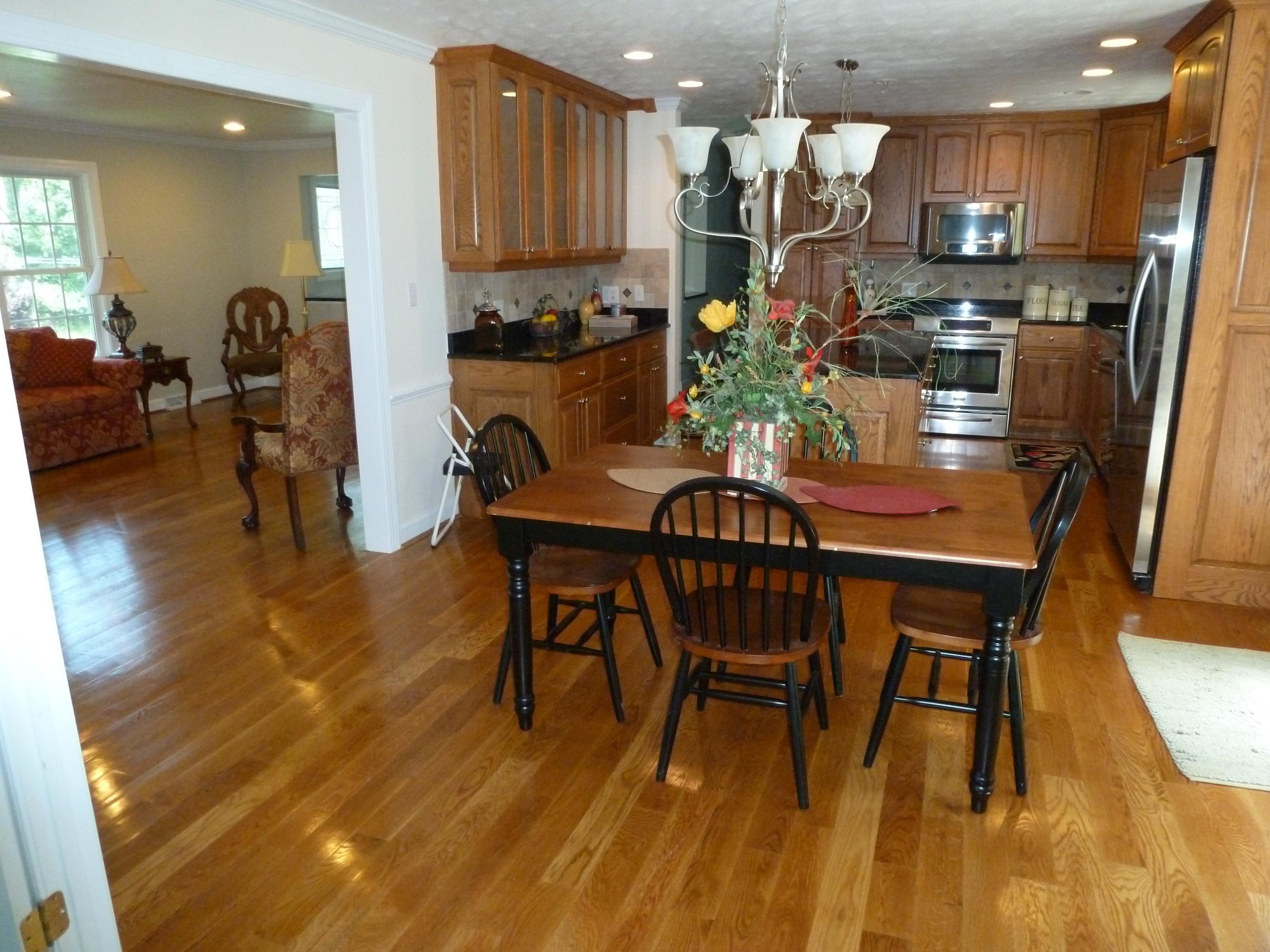 5114 Castle Rock Road Roanoke, VA 24018 - Photo 9 of 22 P1010010