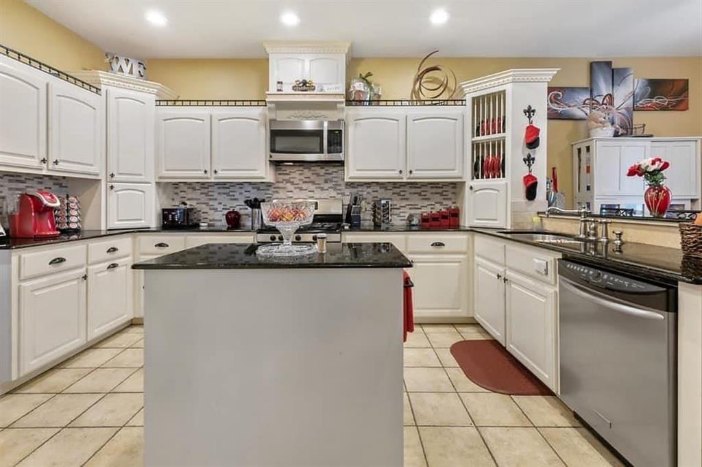 9231 Dovick Road Lake Charles, LA 70607 - Photo 5 of 16 Gallery Image 5