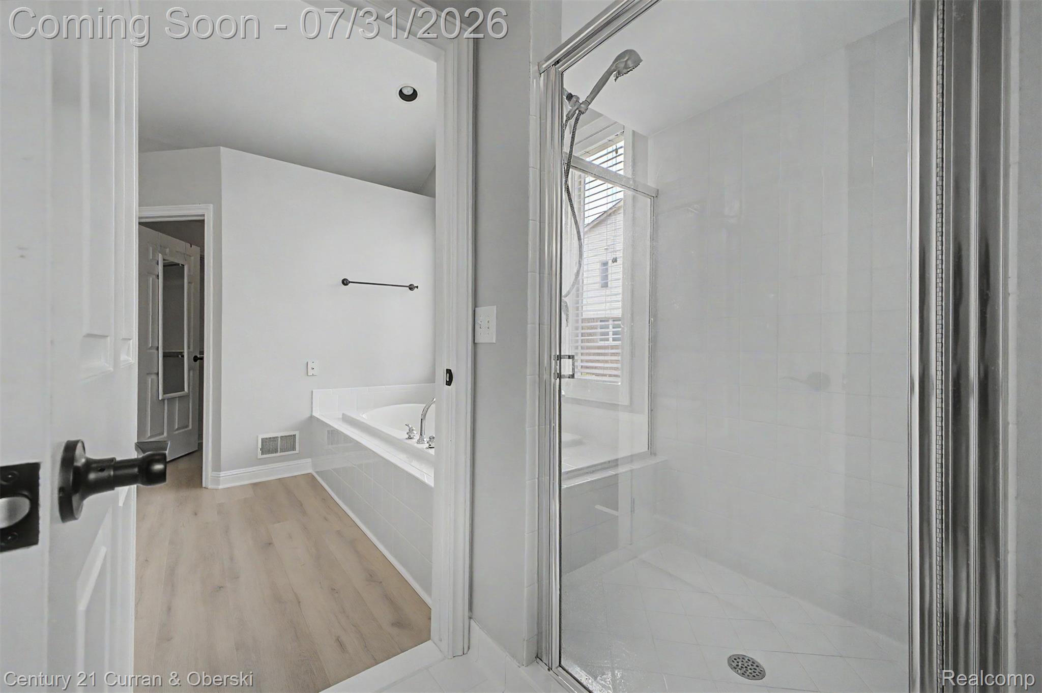 48541 Inveraray Road Canton, MI 48188 - Photo 34 of 66 35.jpg